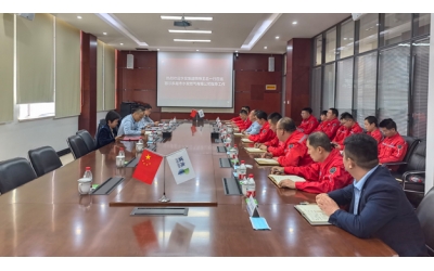 水發(fā)集團黨委委員、副總經(jīng)理王東凱一行到鄂爾多斯水發(fā)燃氣公司開展基層黨建聯(lián)系點調(diào)研并講授黨課